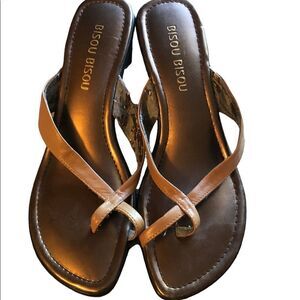 Bisou Bisou Thong Sandals 8
